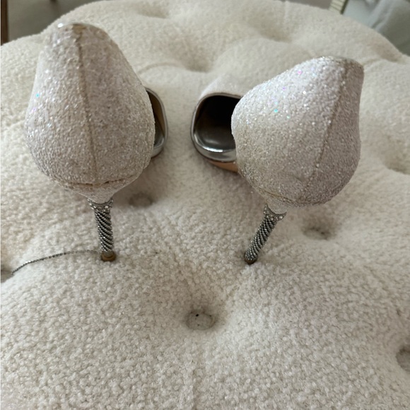 Badgley Mischka Sparkling Ivory High-Heel shoes - Picture 6 of 10